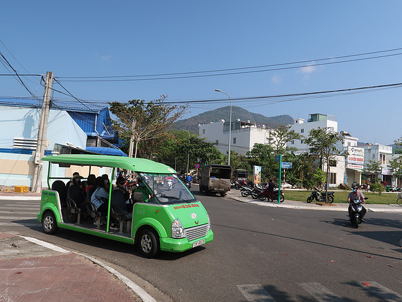 IMG_8196-electric-trolley