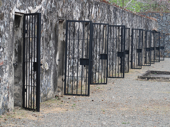 IMG_8466-prison-doors