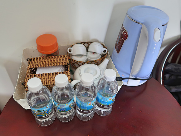 IMG_8497-hotel-water