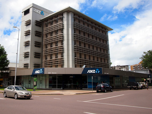 P3181136-anz-bank
