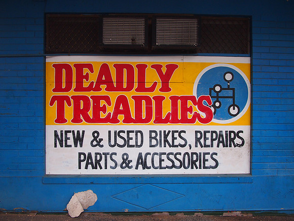 P3181159-deadly-treadlies