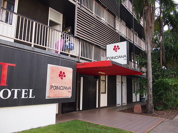 P3181172-poinciana-hotel