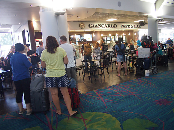 P3191184-giancarlo-cafe