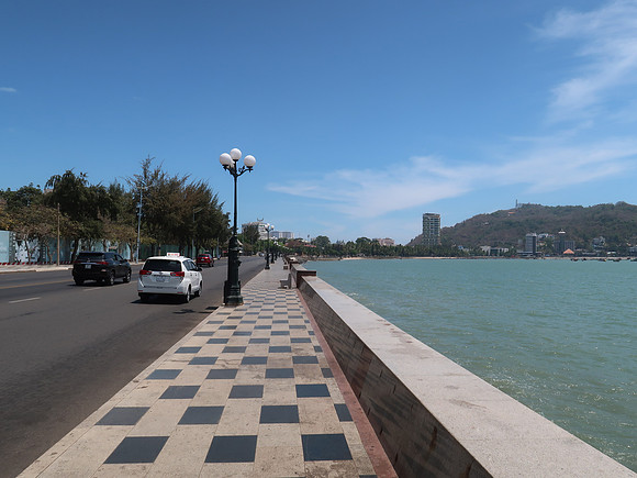 IMG_8608-walk-from-pier