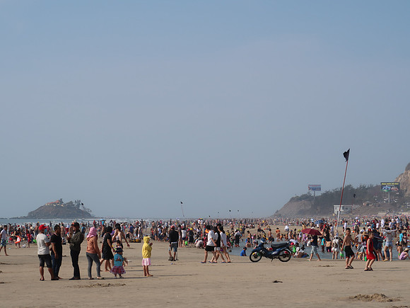 IMG_8702-bike-on-beach