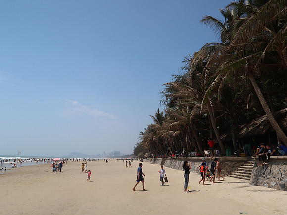 IMG_8761-long-cung-resort-beach