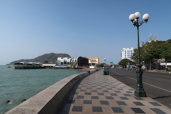 IMG_8813-ferry-port