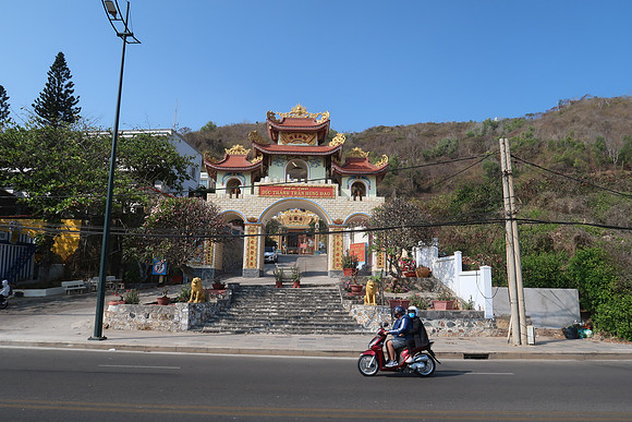 IMG_8821-tran-hung-dao-temple