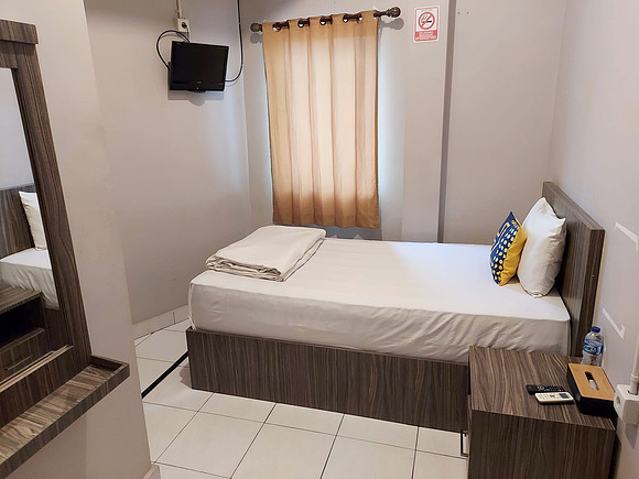 20230801_145219-gunung-sari-room