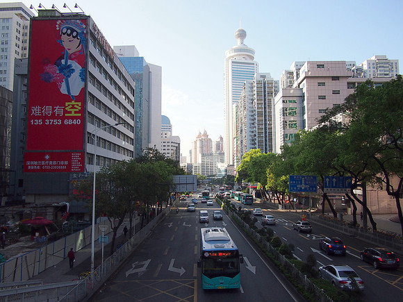 P4011846-shenzhen-traffic