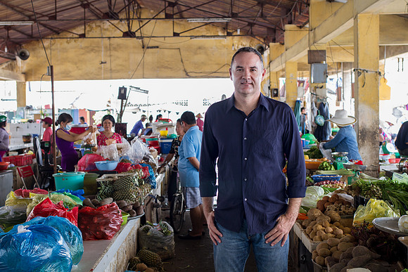james-saigon-market