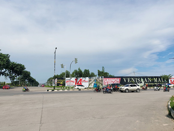 20220807_101847-venisian-mall