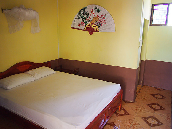 P5012078-nomad-bed