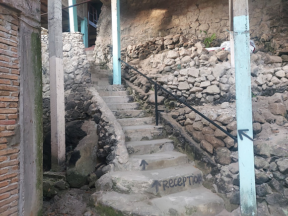 20230803_173007-sibayak-stairs
