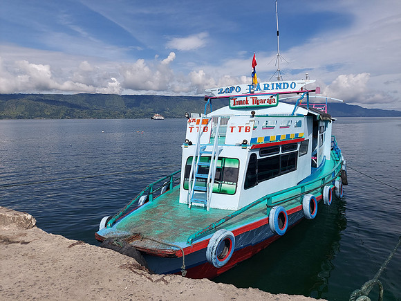 20230812_093931-tuktuk-ferry