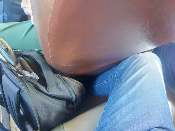 20230803_150343-siantar-parapat-legroom