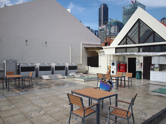 P5112376-terrace