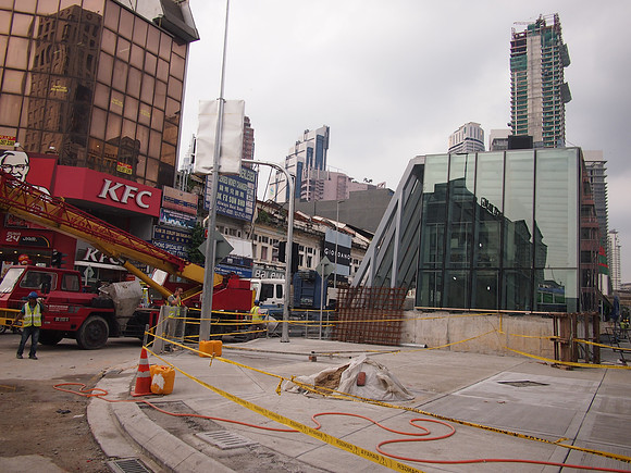 P5132504-bukit-bintang-construction