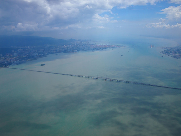 P5243231-penang-bridge-view