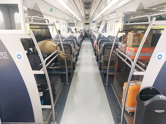 20230728_123956-kualanamu-luggage-rack