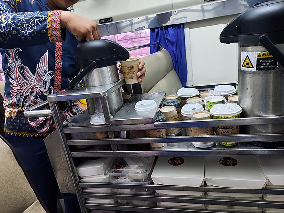 20230801_085953-coffee-cart