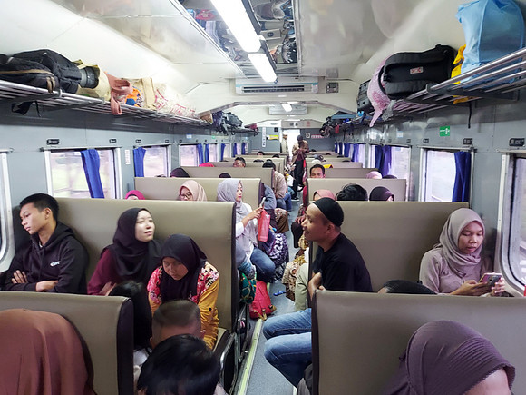 20230813_084010-siantar-medan-train