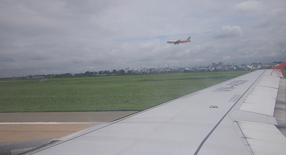 P6253615-2-runways