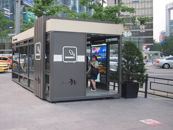P6283990-smokers-box