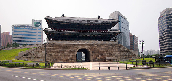 P6304297-sungnyemun-gate