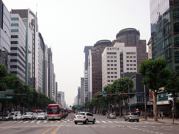 P7014360-gangnam-daero