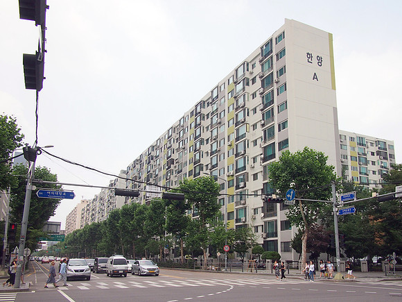 P7044627-gukjegeumyung-ro
