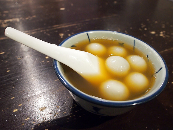 P7074872-black-sesame-seed-rice-ball-with-ginger-sweet-soup-19-hkd