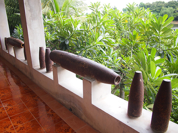 P7175422-old-shells