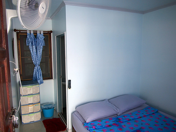 P7195567-sirima-room
