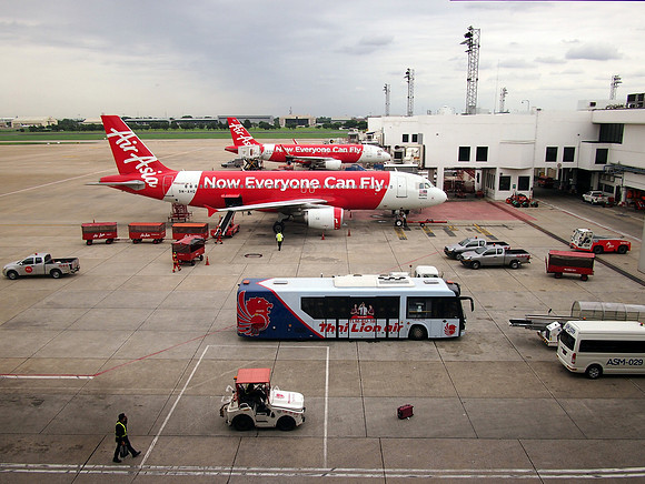 P7255663-airasia