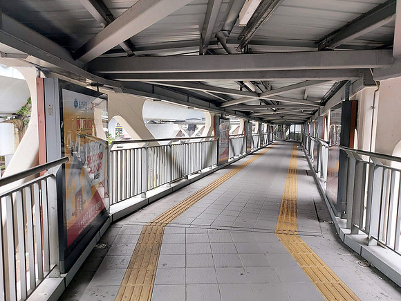 20220726_125100-link-bridge-walkway