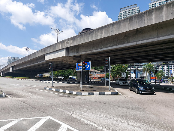 20220727_121046-n0-pedestrian-crossing