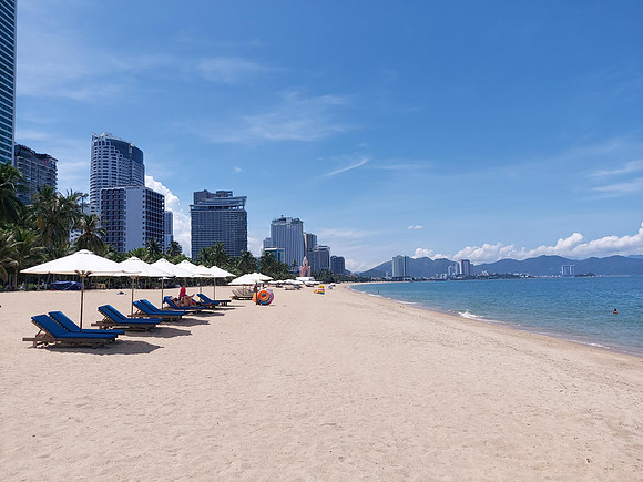 20220821_130531-nha-trang-beach