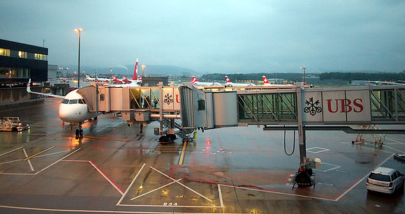 P9026191-swiss-at-zrh