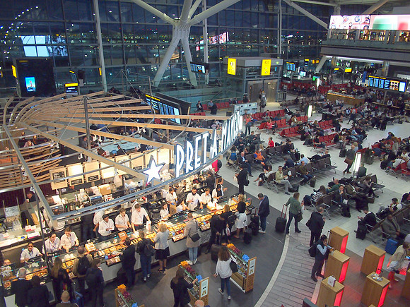P9056248-t5-airside