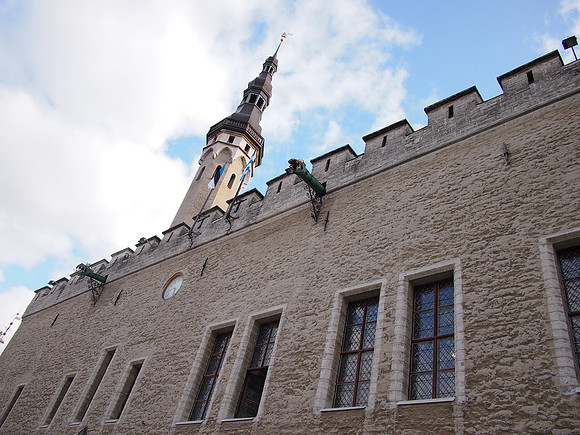 P9066498-town-hall