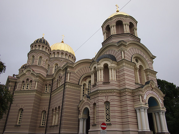 P9086625-orthodox-cathedral