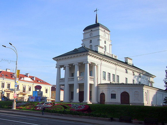 P9126819-city-hall