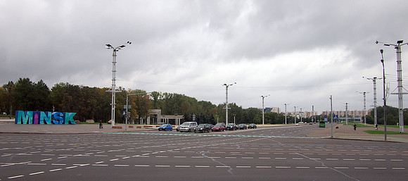 P9137078-wide-streets