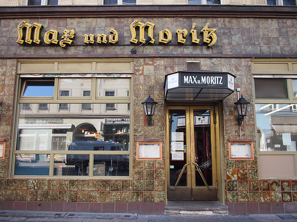 P9167206-max-and-moritz-front