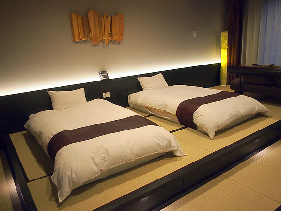 P9297787-oirase-keiryu-hotel-room