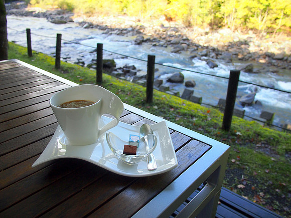 P9307813-coffee-view