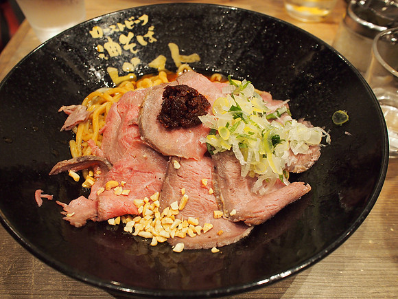 PA018030-beef-noodles