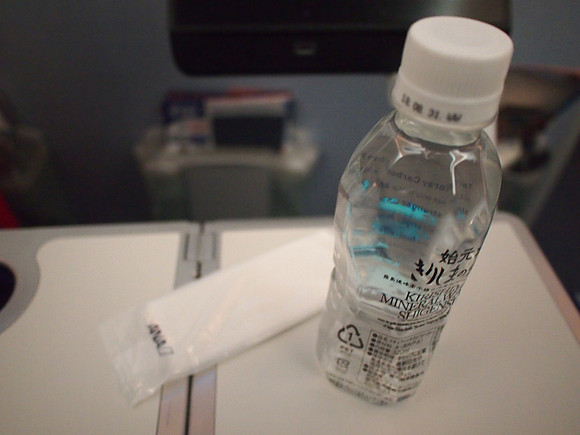 PA018088-water