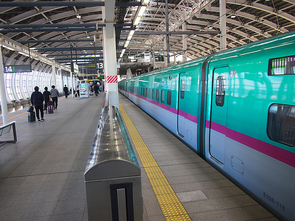 P9297709-hachinohe-shinkanen